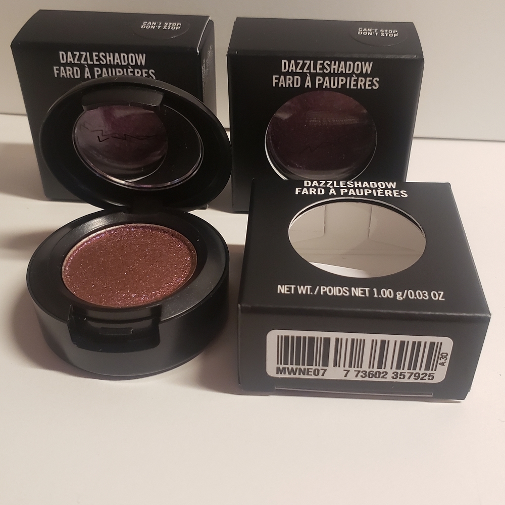 MAC DAZZLESHADOW *CAN'T STOP DON'T STOP* - Picture 4 of 5